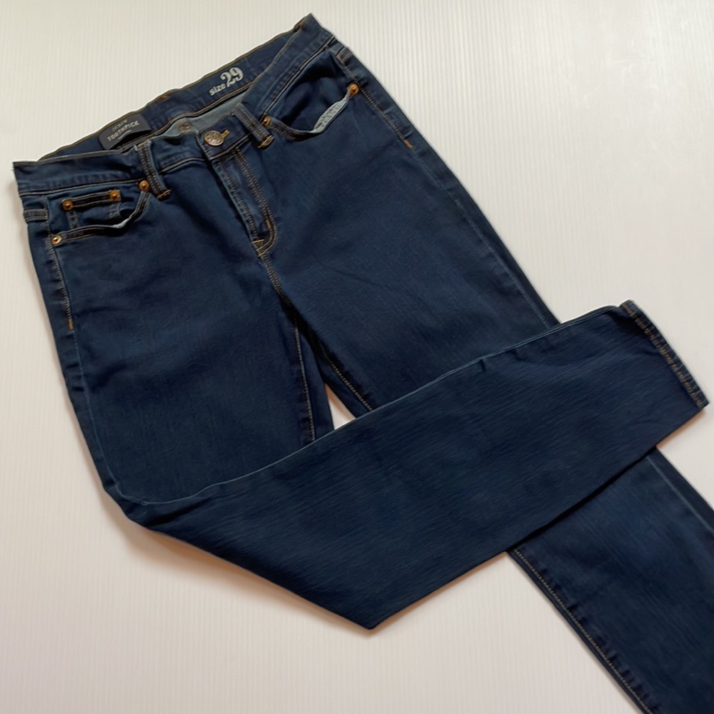 J Crew toothpick dark wash jean, women’s size 29
